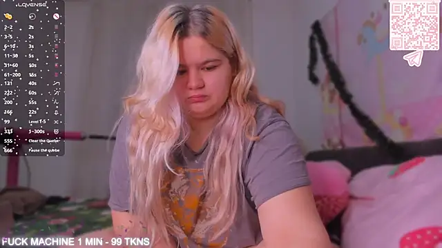 Freakcute  online show from 11, 1, 2026