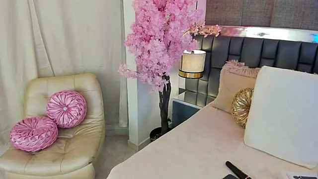 IsseyMz online show from 17, 3, 2025