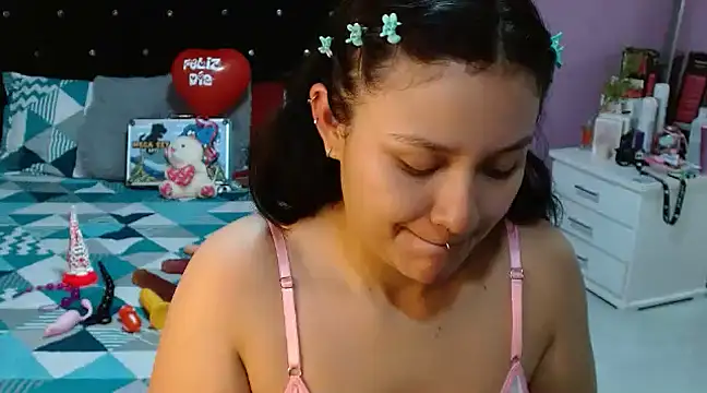 soniafuckboobs online show from 26, 2, 2025