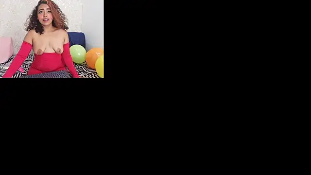 Snapshot of sofi_balvin chatting on 17, 9, 2025 sofi balvin online show from 17, 9, 2025