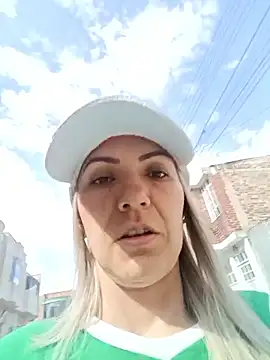 Chantal hott online show from 22, 12, 2025