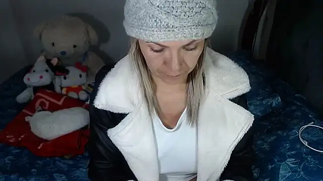 Chantal hott online show from 6, 2, 2026