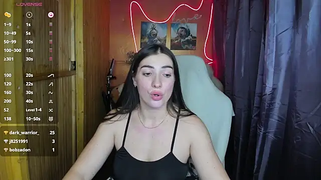 Fiery Brunette  online show from 30, 12, 2024