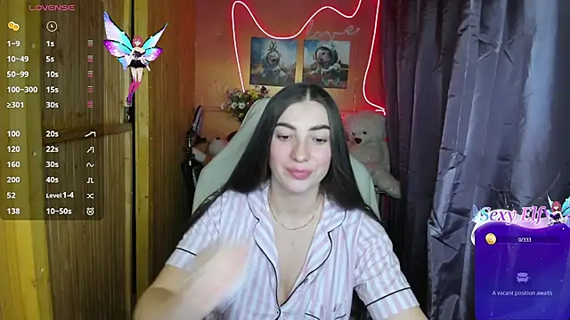 Fiery Brunette  online show from 8, 1, 2025