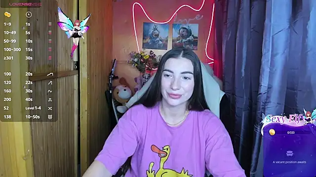 Fiery Brunette  online show from 25, 1, 2025