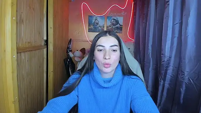 Fiery Brunette  online show from 4, 2, 2025