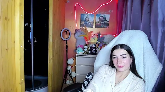 Snapshot of Fiery_Brunette_ chatting on 27, 4, 2026 Fiery Brunette online show from 27, 4, 2026
