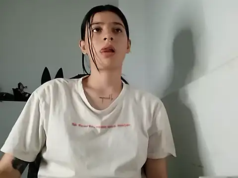 Snapshot of Mia_foster1 chatting on 18, 2, 2025 Mia foster1 online show from 18, 2, 2025