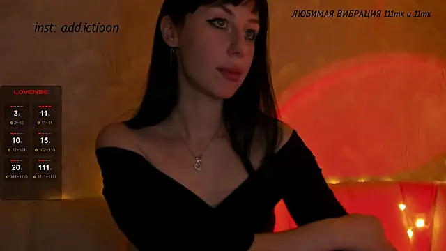 Snapshot of elena_addiction chatting on 18, 12, 2024 elena addiction online show from 18, 12, 2024