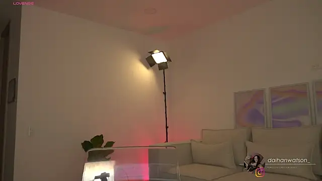 Snapshot of Daihanwatson_ chatting on 5, 3, 2025 Daihanwatson online show from 5, 3, 2025