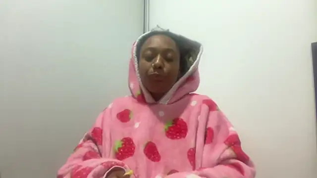 ChocolateCakeQueen online show from 12, 1, 2026