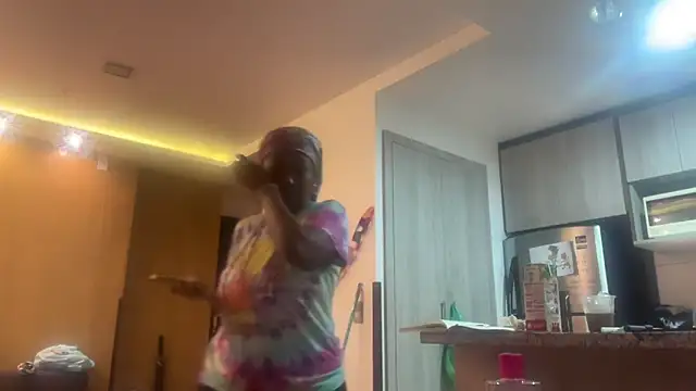 ChocolateCakeQueen online show from 13, 2, 2026