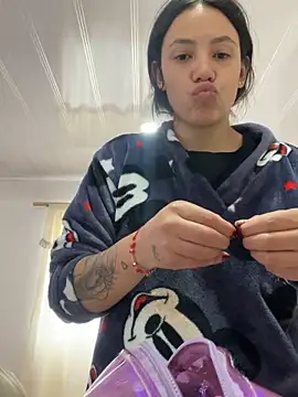 hannahb-e online show from 14, 10, 2025