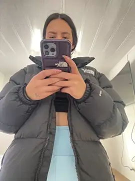 hannahb-e online show from 4, 3, 2026