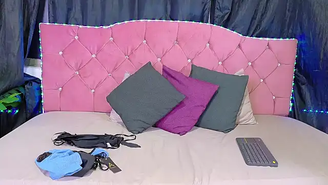 Cataleya divine online show from 23, 2, 2026