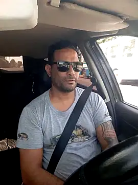 Snapshot of hecwil8 chatting on 19, 11, 2025 hecwil8 online show from 19, 11, 2025