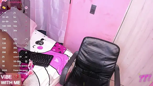 shenielxx online show from 15, 6, 2026