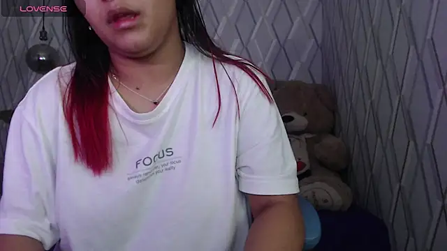 NicolleTaylor online show from 10, 3, 2025