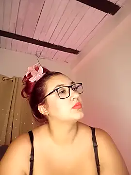 Isabella Du online show from 20, 12, 2025