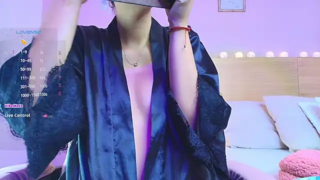 Snapshot of Keidancee chatting on 30, 11, 2025 Keidancee online show from 30, 11, 2025