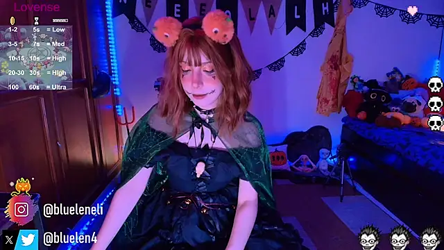 Snapshot of bluelen chatting on 31, 10, 2025 bluelen online show from 31, 10, 2025