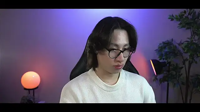 SrLuis18 online show from 10, 2, 2025