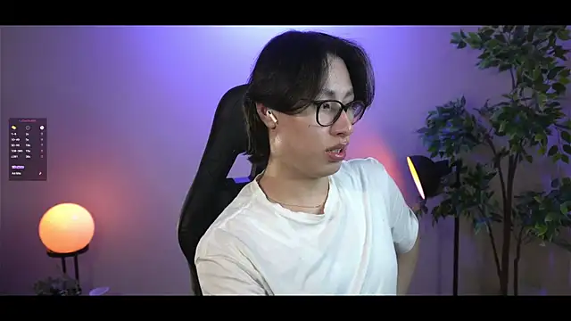 SrLuis18 online show from 25, 2, 2025