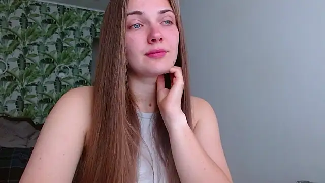 Olivia shine online show from 18, 9, 2025