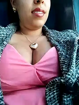 Snapshot of Emily_Wane chatting on 10, 12, 2024 Emily Wane online show from 10, 12, 2024