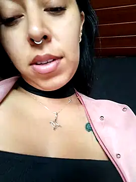 Snapshot of Emily_Wane chatting on 17, 9, 2025 Emily Wane online show from 17, 9, 2025