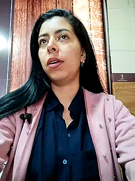 Snapshot of Emily_Wane chatting on 16, 10, 2025 Emily Wane online show from 16, 10, 2025