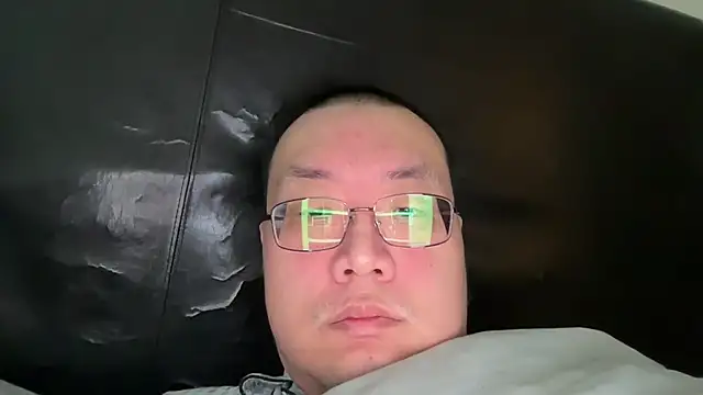 Snapshot of slaveasianboy chatting on 20, 12, 2024 slaveasianboy online show from 20, 12, 2024