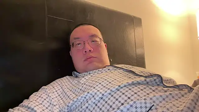 Snapshot of slaveasianboy chatting on 23, 12, 2024 slaveasianboy online show from 23, 12, 2024