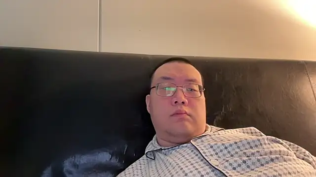 Snapshot of slaveasianboy chatting on 3, 2, 2025 slaveasianboy online show from 3, 2, 2025