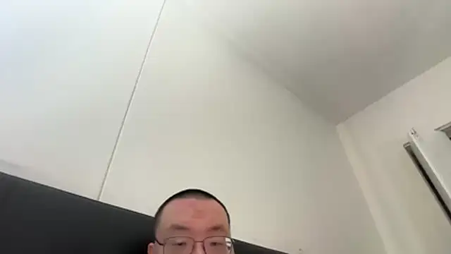 Snapshot of slaveasianboy chatting on 8, 3, 2026 slaveasianboy online show from 8, 3, 2026