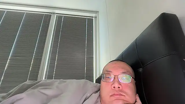 Snapshot of slaveasianboy chatting on 11, 5, 2026 slaveasianboy online show from 11, 5, 2026
