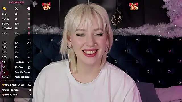 Snapshot of RachelCart chatting on 15, 1, 2025 RachelCart online show from 15, 1, 2025