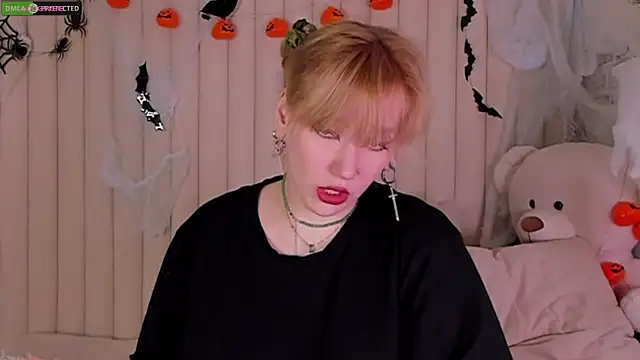 Snapshot of RachelCart chatting on 17, 10, 2025 RachelCart online show from 17, 10, 2025