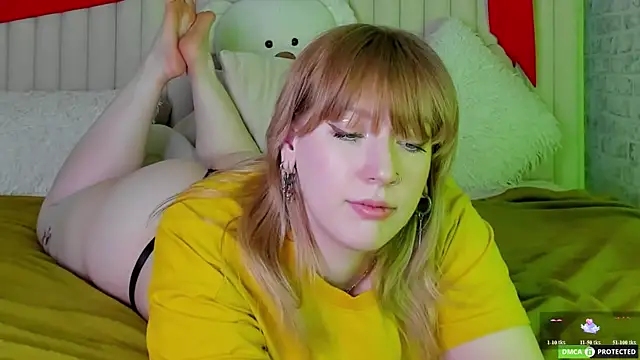 Snapshot of RachelCart chatting on 18, 5, 2026 RachelCart online show from 18, 5, 2026