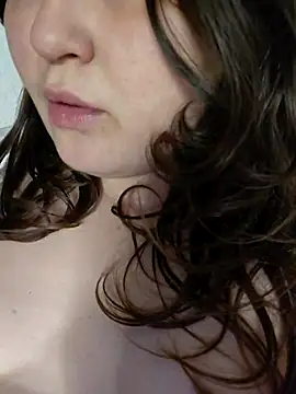 Snapshot of BlackCurly chatting on 26, 4, 2026 BlackCurly online show from 26, 4, 2026