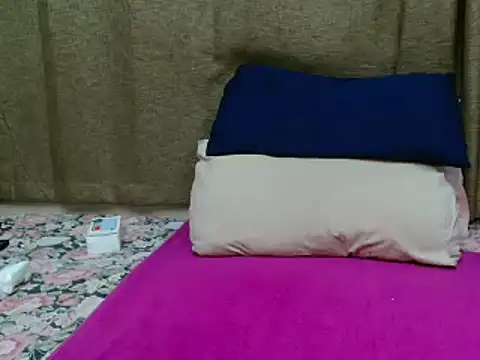 Snapshot of NaughtyFlower88 chatting on 13, 12, 2024 NaughtyFlower88 online show from 13, 12, 2024