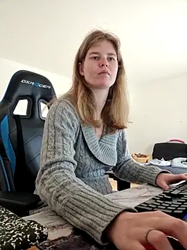 Snapshot of the_real_anna chatting on 14, 3, 2025 the real anna online show from 14, 3, 2025