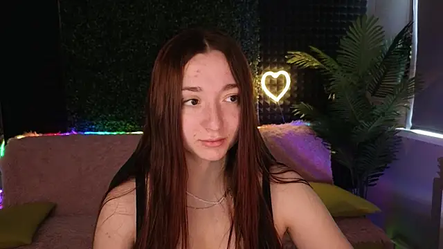 YasmineWest online show from 8, 10, 2025