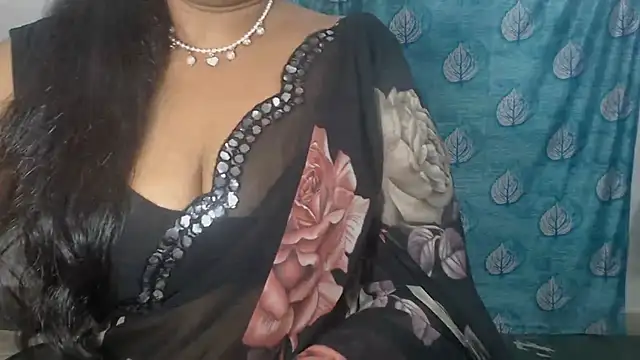 Snapshot of Sophia_your chatting on 2, 5, 2026 Sophia your online show from 2, 5, 2026