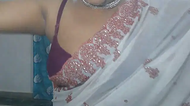 Snapshot of Sophia_your chatting on 11, 7, 2026 Sophia your online show from 11, 7, 2026