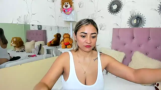 milf bigass  online show from 27, 1, 2025