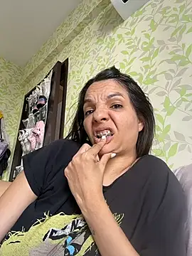 Snapshot of samilux5 chatting on 22, 3, 2026 samilux5 online show from 22, 3, 2026