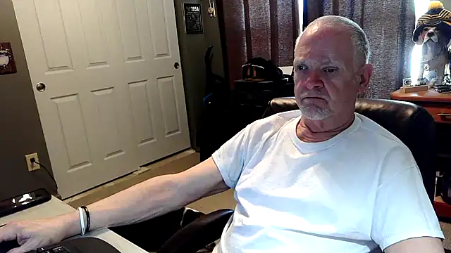 Snapshot of nobledad chatting on 7, 4, 2026 nobledad online show from 7, 4, 2026