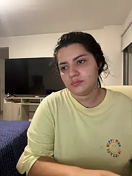 Snapshot of horny_roomiess chatting on 30, 1, 2025 horny roomiess online show from 30, 1, 2025