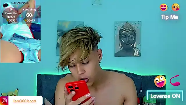 Liamscott  online show from 4, 12, 2025